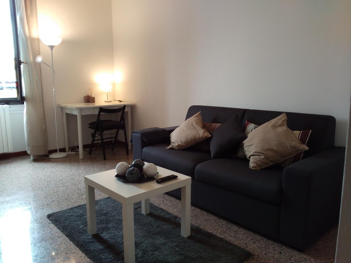 Apartmán Kibilu - Via F. Aporti Milán Exteriér fotografie