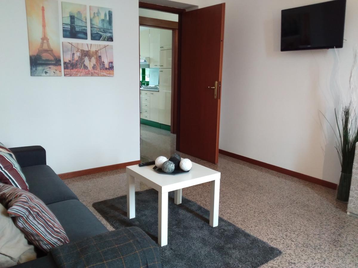 Apartmán Kibilu - Via F. Aporti Milán Exteriér fotografie